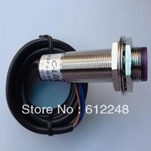 Фотоэлектрический выключатель постоянного тока с диффузионным коэффициентом отражения E3FJ-DS30C1 NPN N/O, наружный диаметр 18 мм